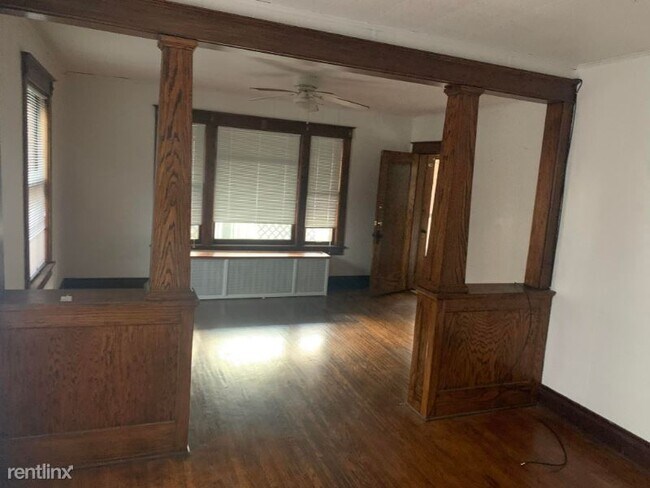 Foto del edificio - 2 br, 1 bath House - 710 spring st
