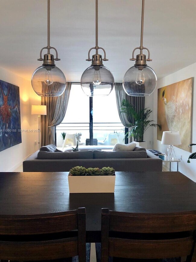 Foto del edificio - 2333 Brickell Ave