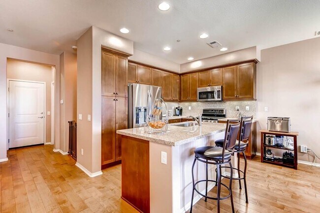 Foto del edificio - 252 Candera Ln