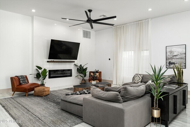 Foto del edificio - 4219 N 41st Pl