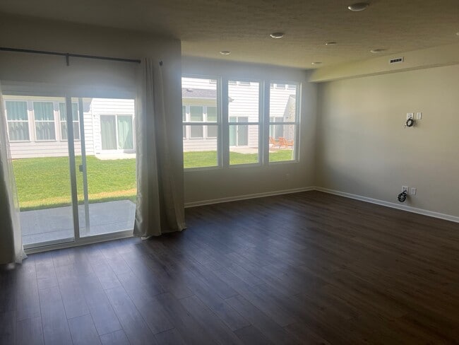 Foto del edificio - 7328 Selah Ln