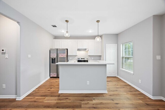 Foto del edificio - Charming 2 beds 2 baths in Houston!