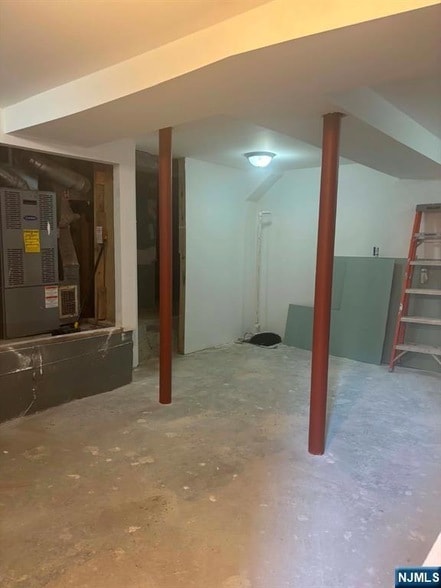 Foto del edificio - 77 Goldfinch Ln