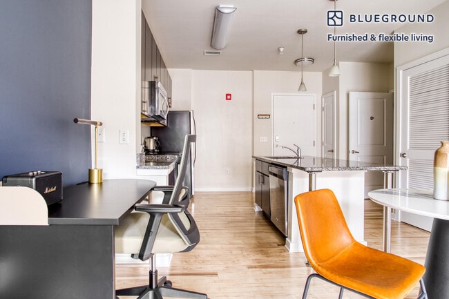 Building Photo - 360 H St NE