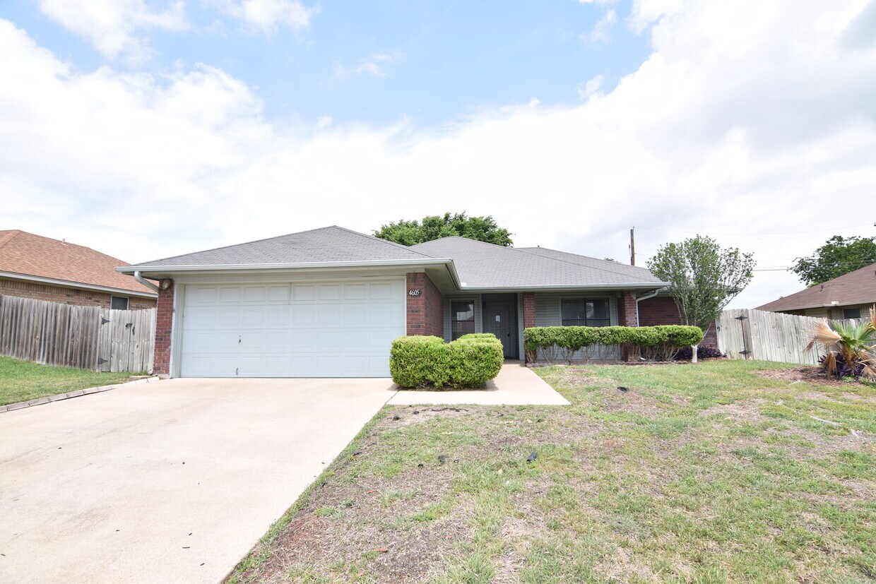 Foto principal - 4605 Mallard Ln