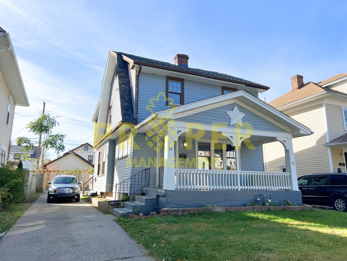 Primary Photo - 4 bedroom, 2 bathrooms house for rent