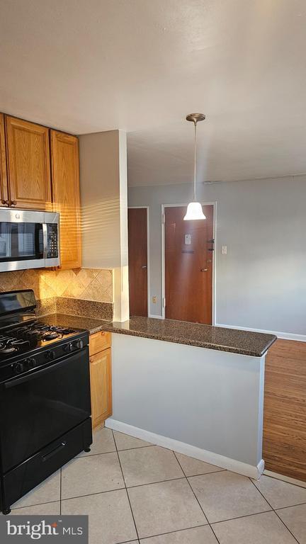 Foto del edificio - 6007 Bingham St