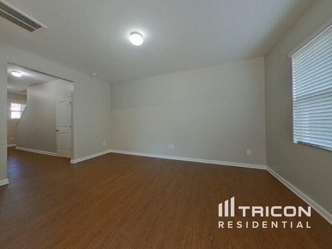 Building Photo - 2037 St Augustine Pl