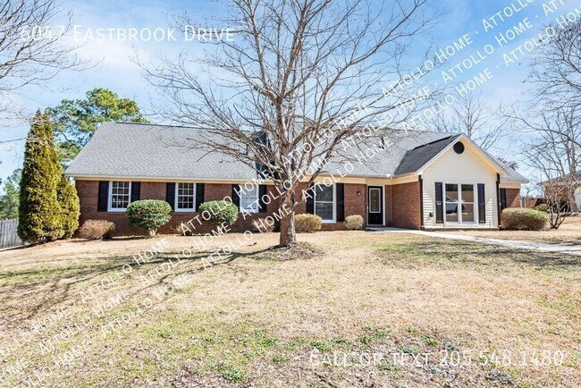 Foto del edificio - 6047 Eastbrook Dr