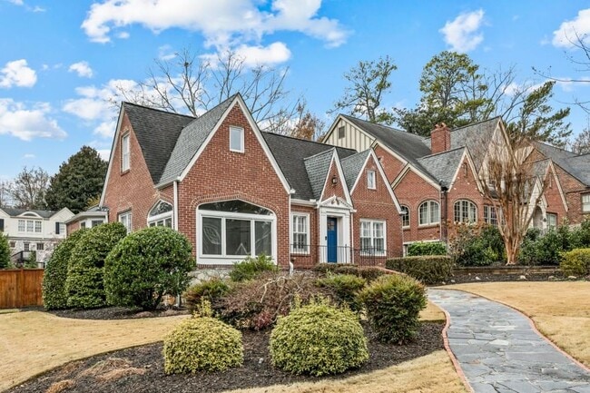 Building Photo - 1189 Reeder Cir NE