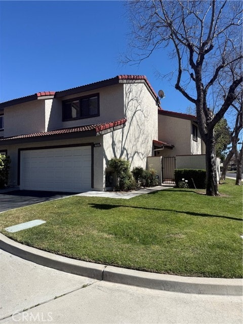 Foto del edificio - 4686 Canyon Park Ln