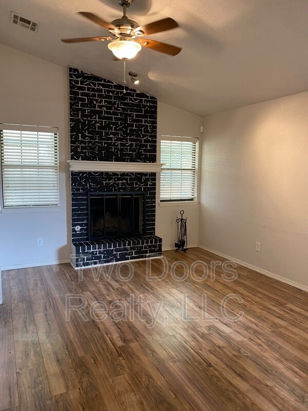 Foto del edificio - 12303 SW 14th St