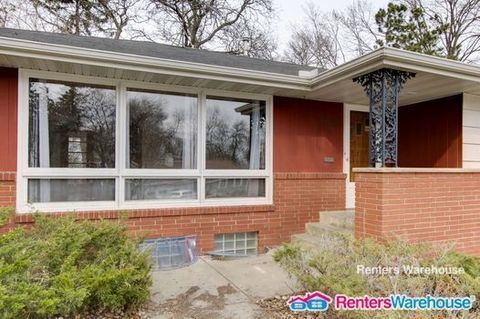 Foto del edificio - 4812 School Rd