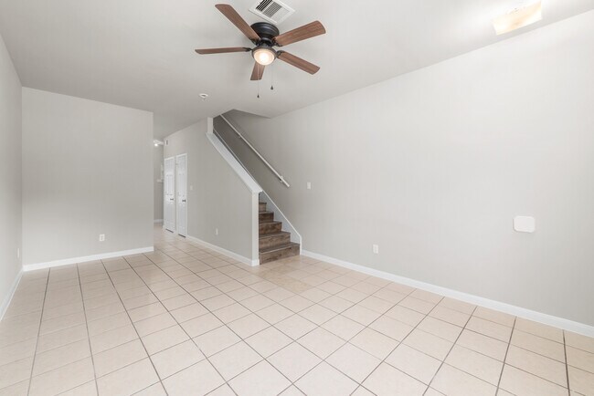 Foto del edificio - Townhomes on Anita