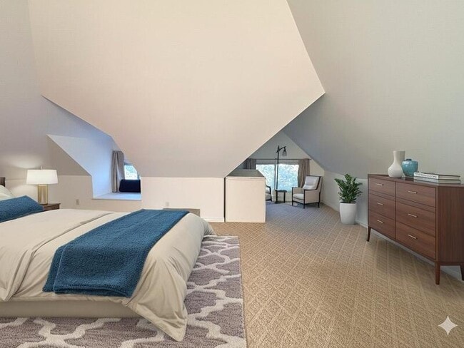 Building Photo - 74 Garfield Ave S