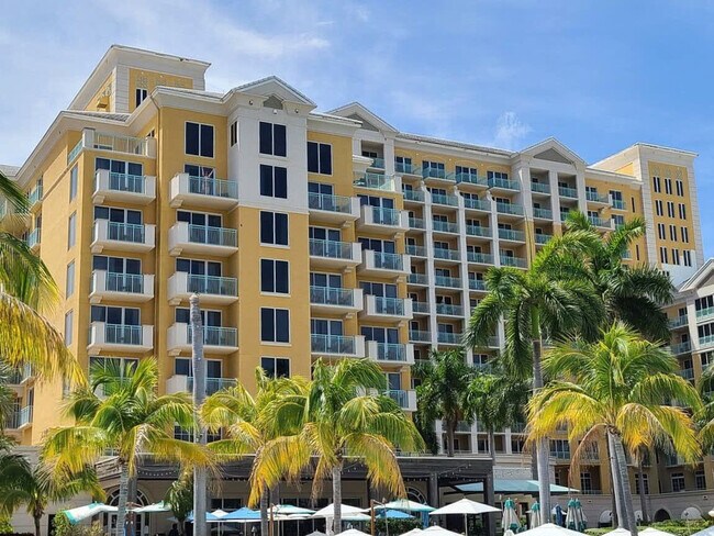 Foto del edificio - 455 Grand Bay Dr