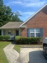 Building Photo - 304 St Rosea Rd