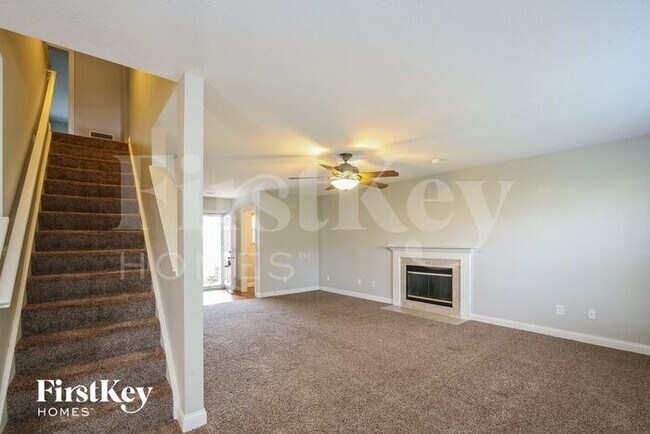 Foto del edificio - 3830 LimeLight Ln