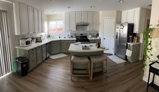 Foto del edificio - Natomas Park, spacious 3 bedroom with larg...