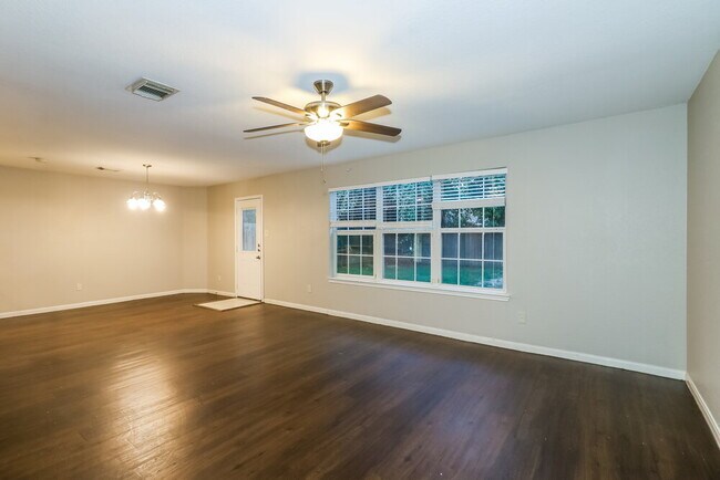 Foto del edificio - 11118 Opatrny Meadows Ln