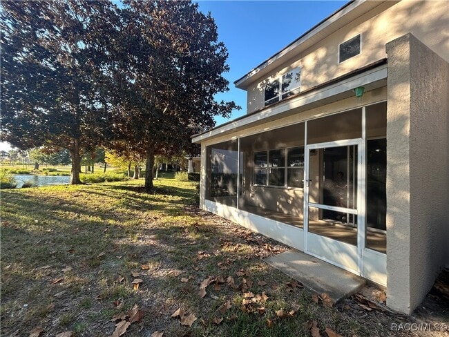 Foto del edificio - 1674 W Spring Meadow Loop