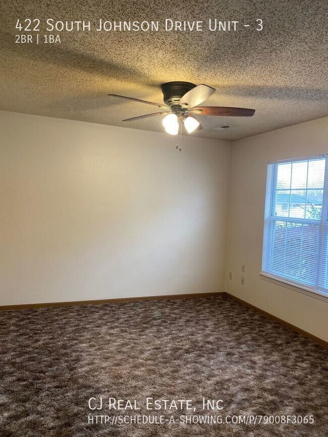 Building Photo - 422 S Johnson Dr