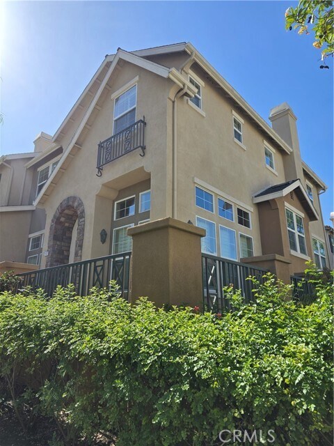 Building Photo - 2147 Cittadin Dr