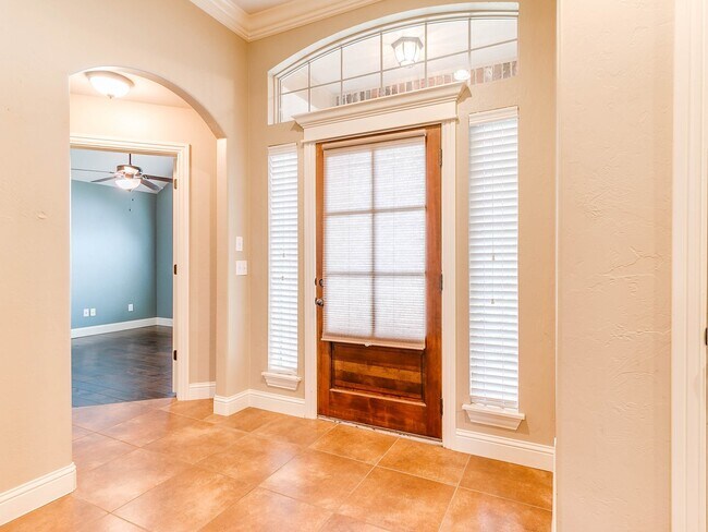 Foto del edificio - 4 Bedrooms/3Car/Edmond Schools -  Community Pool- Storm Shelter