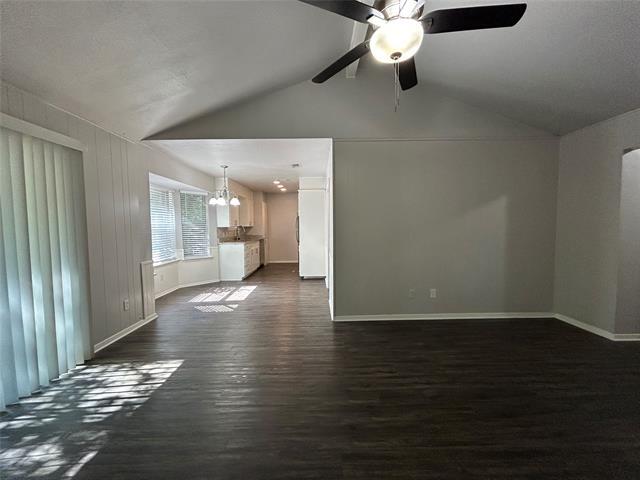 Building Photo - 6636 Betty Dr