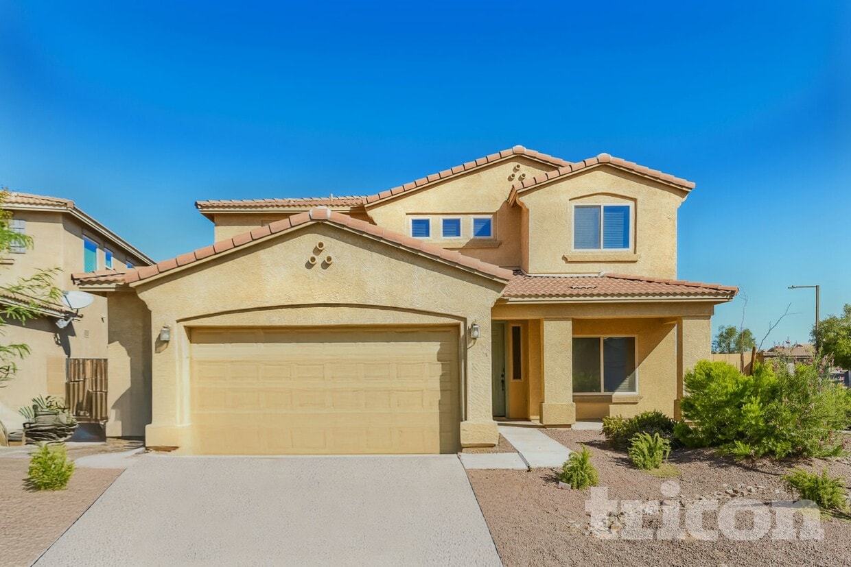 Primary Photo - 18024 W Post Dr