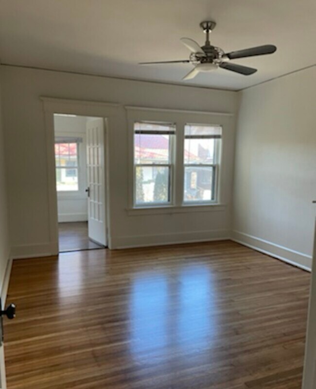 Foto del edificio - 2167 Sherwood Ave