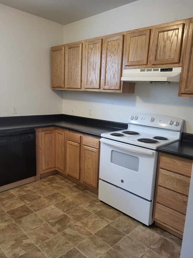 Foto del edificio - 2434 N Franklin St