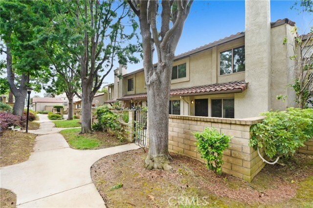 Building Photo - 9810 Madonna Ct