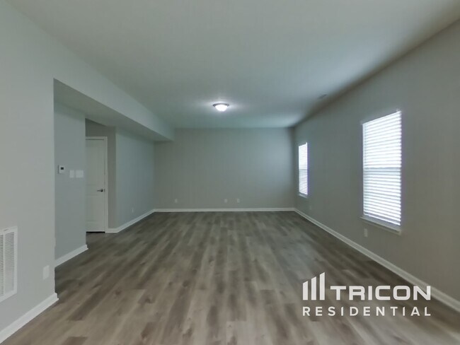 Building Photo - 10433 Long Branch Dr