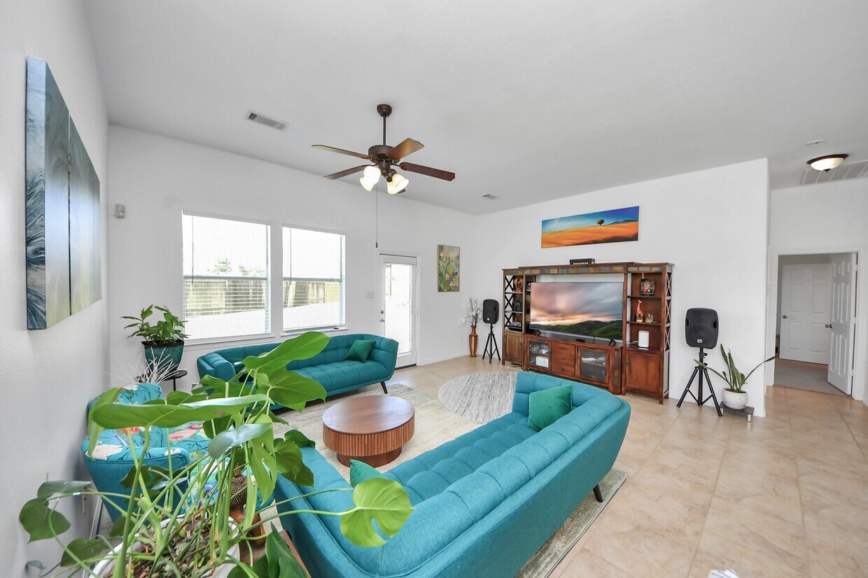 Foto principal - 13204 Southern Way Ln