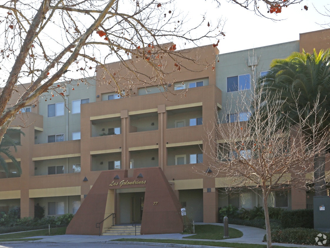 Building Photo - Girasol