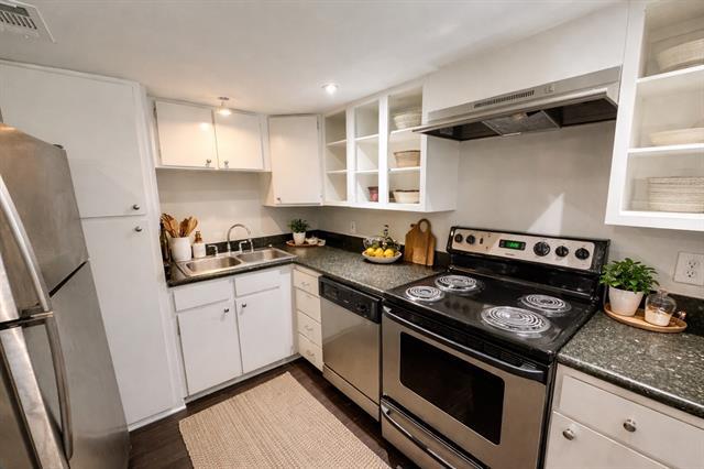 Foto del edificio - 4023 N Hall St