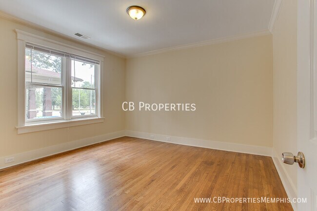 Building Photo - Crosstown Rental Home!