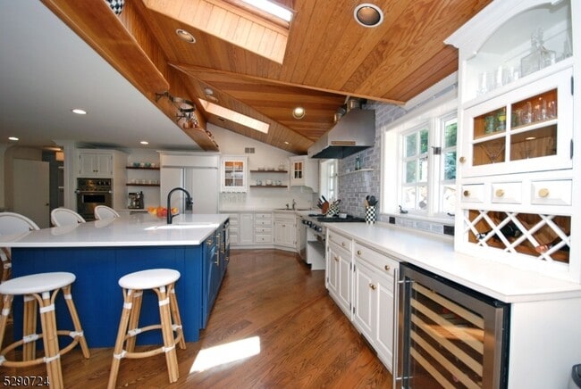 Foto del edificio - 35 Evergreen Ln