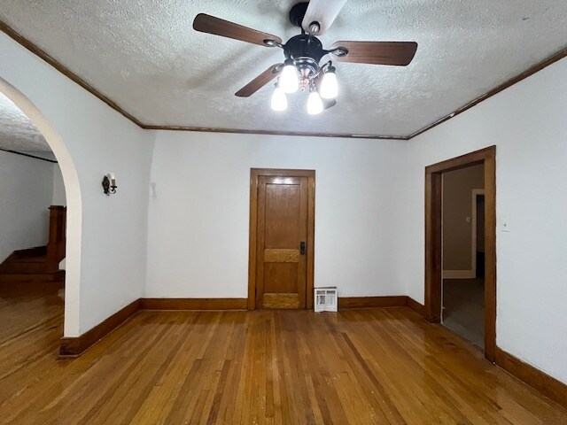 Foto del edificio - 510 S Kaley St