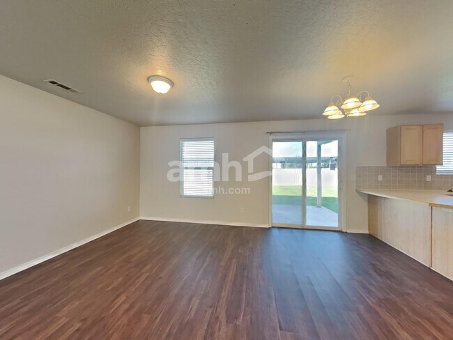 Foto del edificio - 110 Bridgeport Ave