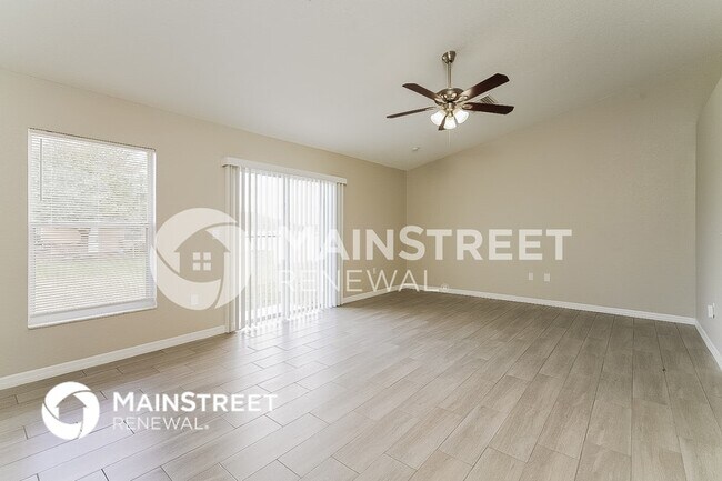 Foto del edificio - 730 Sierra Cir