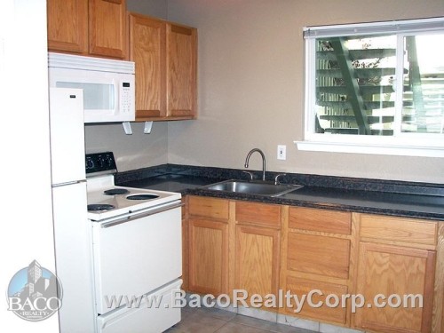 Primary Photo - University Square Apartments