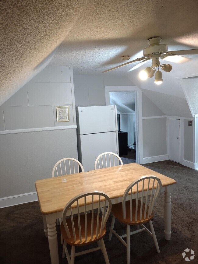 Tyler Park Apartments under 3,000 Anniston, AL 4 Rentals