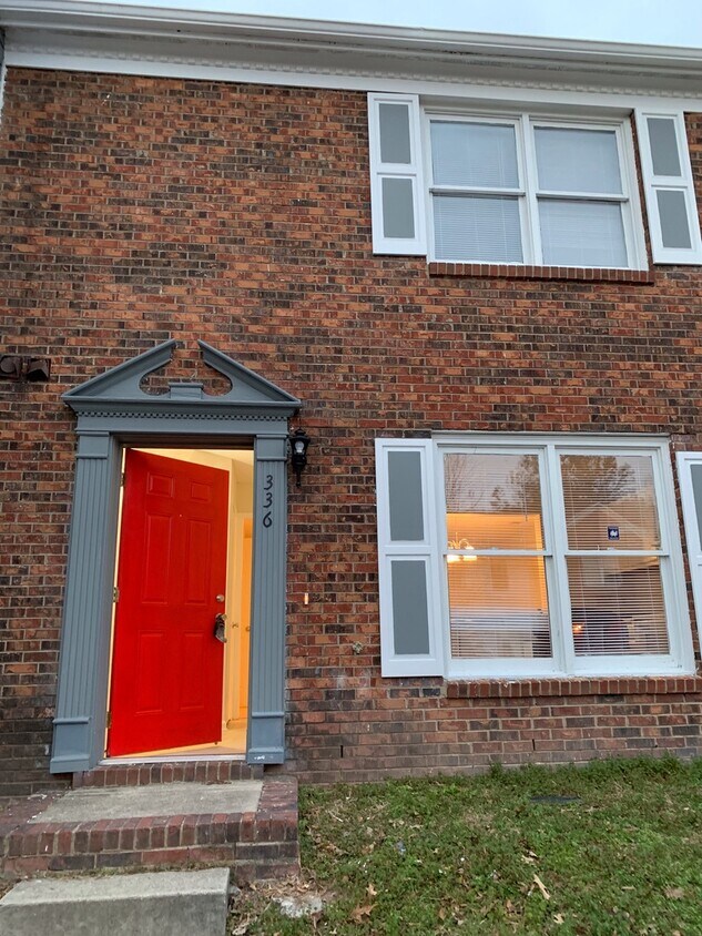 Primary Photo - Remodeled 2 bedroom home