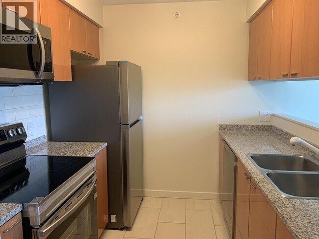 Photo du bâtiment - 1200 W Georgia St