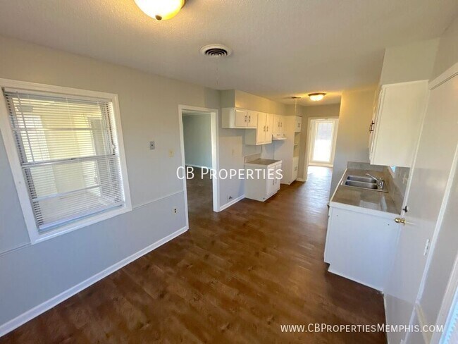 Foto del edificio - 5940 Pebble Beach Ave