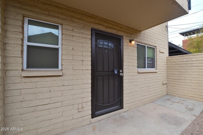 Building Photo - 7218 E Belleview St