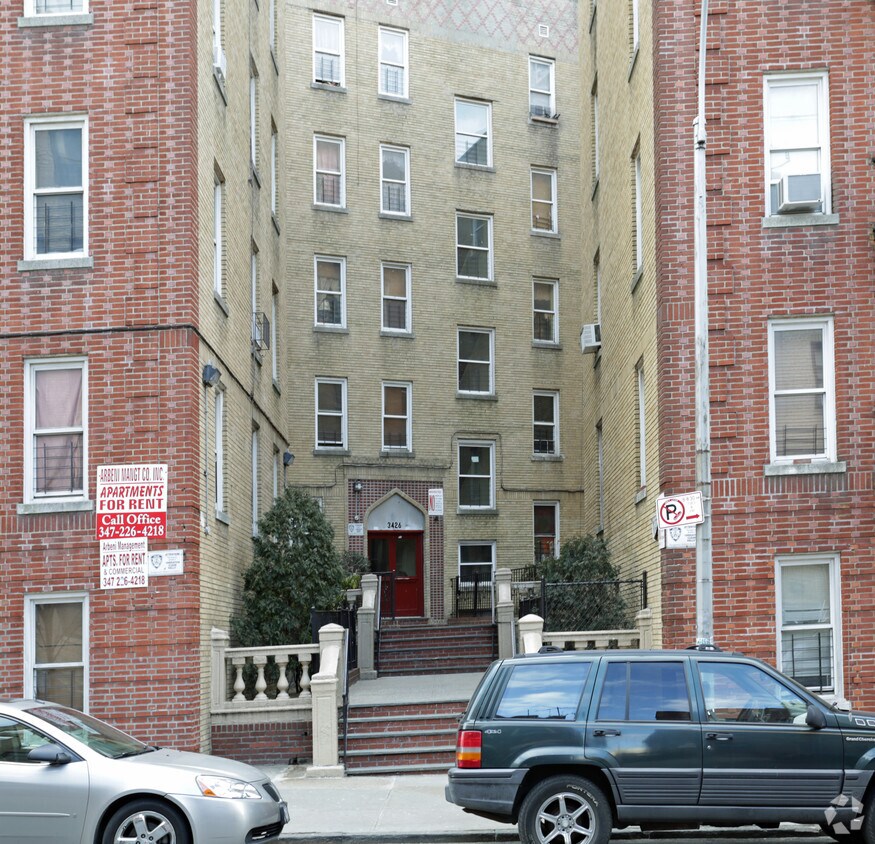 Building Photo - 3424-3426 Dekalb Ave