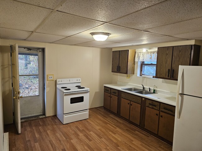 Foto del edificio - 26024 Randall Rd